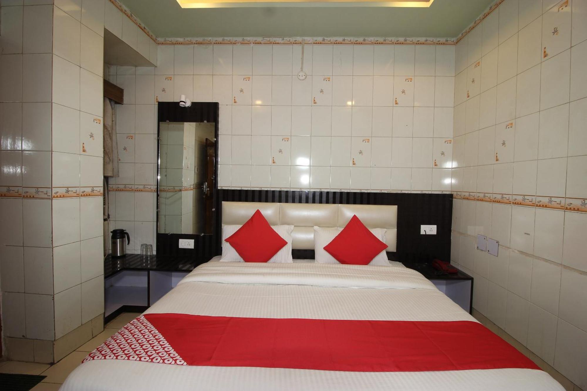 Hotel O Blue Diamond Varanasi Luaran gambar