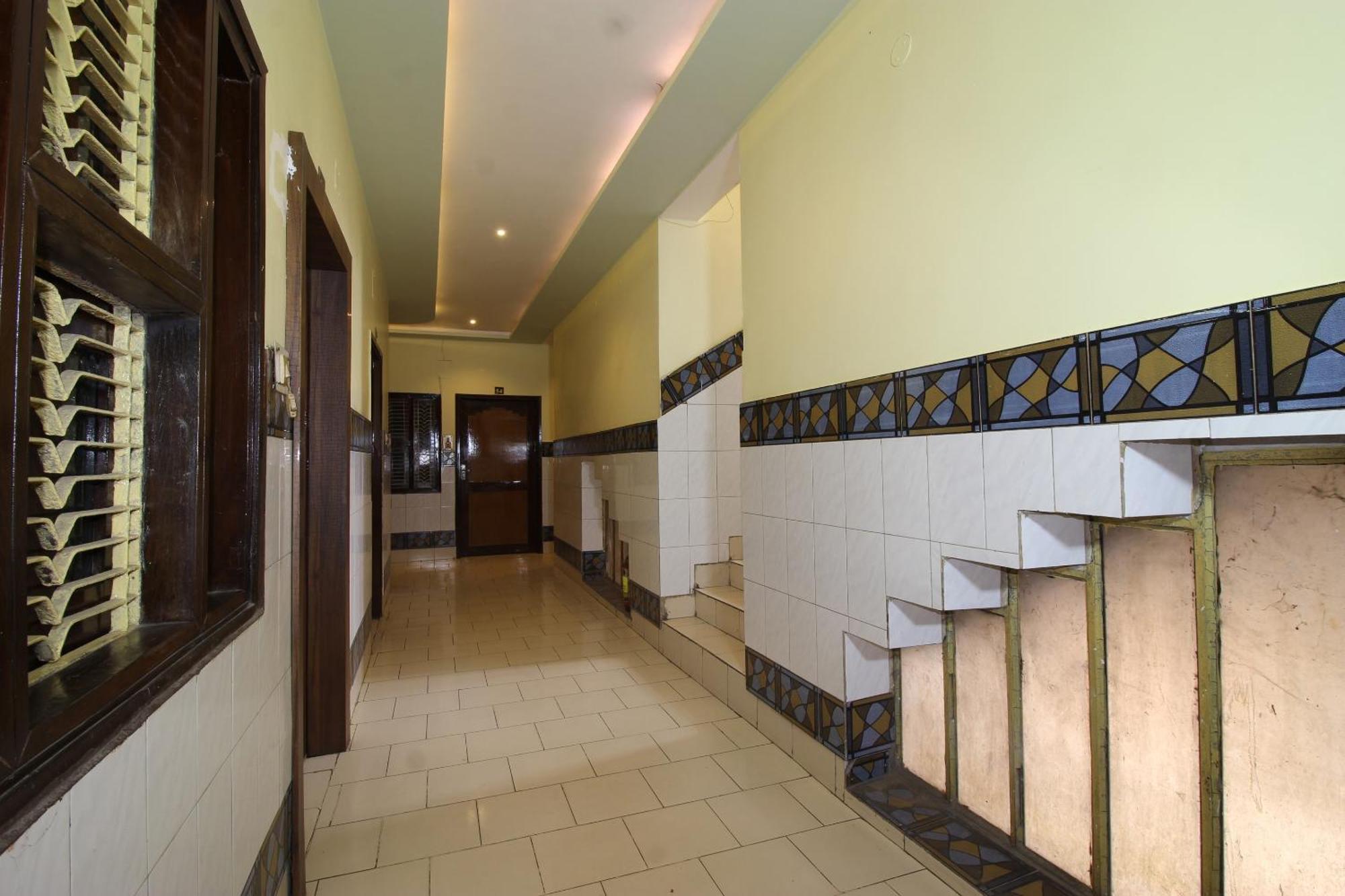 Hotel O Blue Diamond Varanasi Luaran gambar