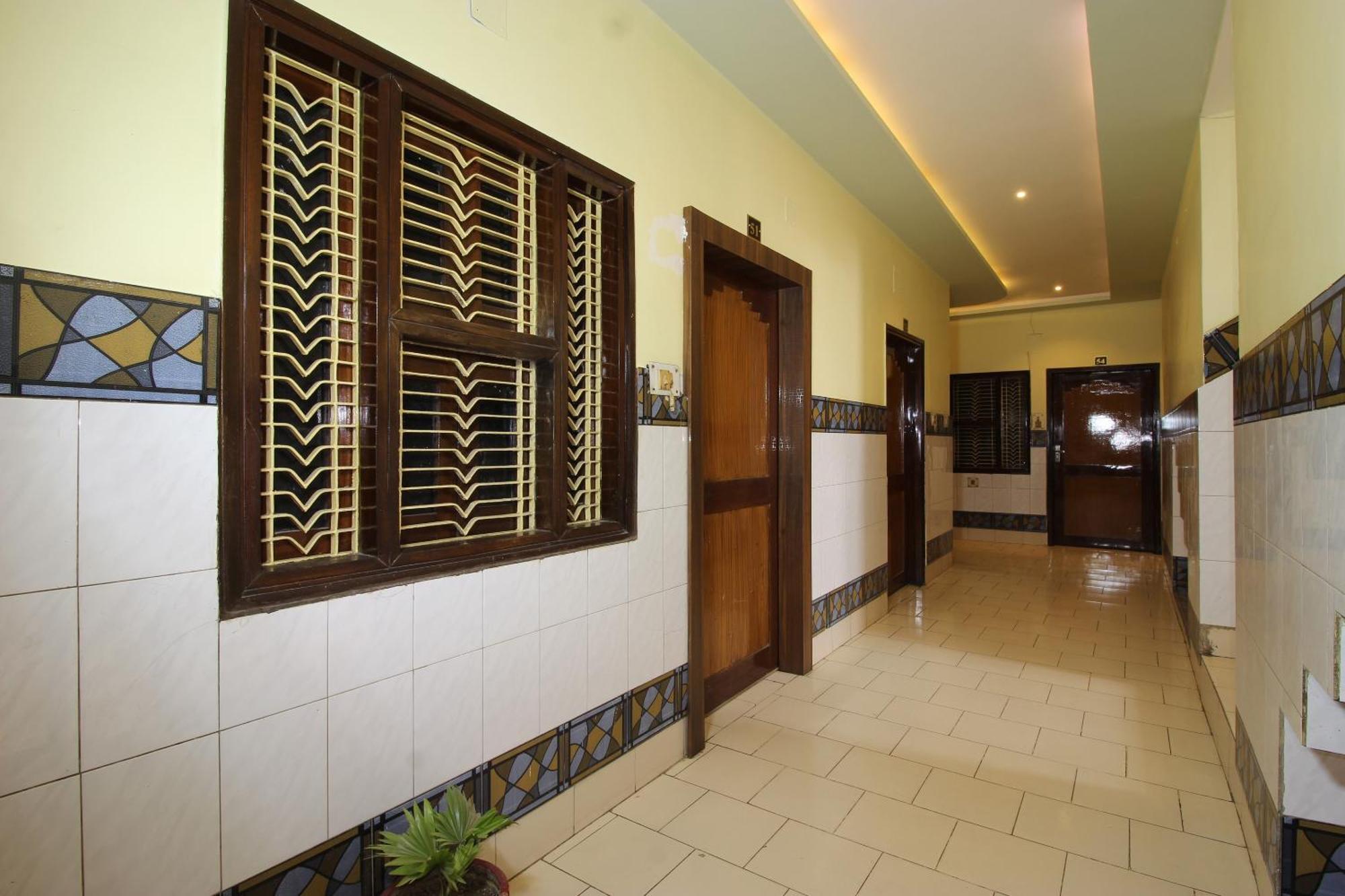 Hotel O Blue Diamond Varanasi Luaran gambar